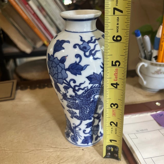 1970s 1970s Blue and White Asian Dragon Vase For Sale - Image 5 of 8