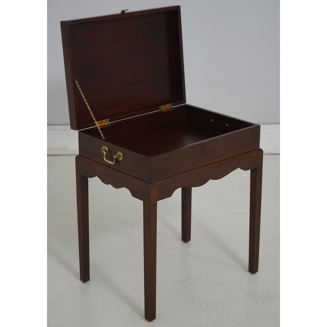 Traditional Madison Square Mahogany Inlaid Silver Lidded Box For Sale - Image 3 of 16