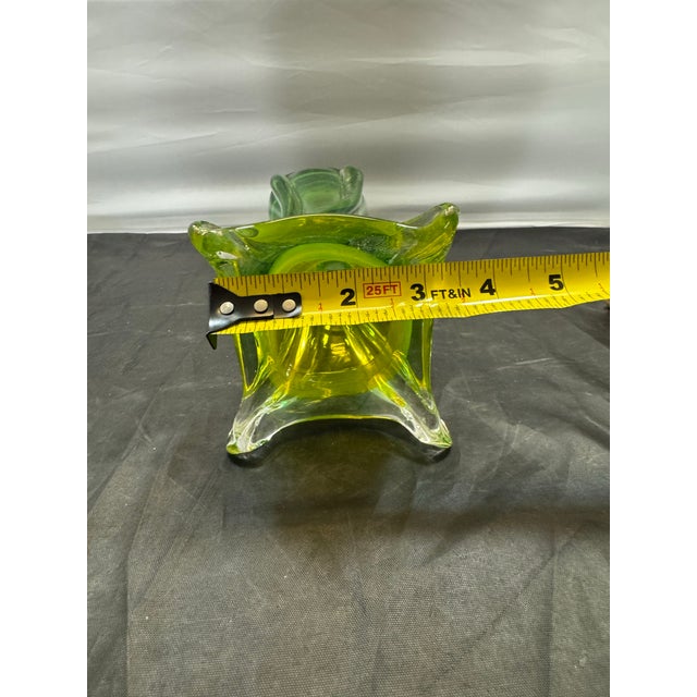 VTG MCM Green Stretch 4 Finger Swung Art Glass Vase Hand Blown Sommerso 1960s For Sale - Image 9 of 10