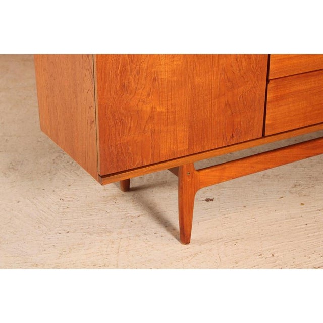 1960s Mid-Century Teak Sideboard from Austinsuite, 1960s For Sale - Image 5 of 15