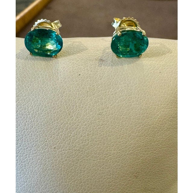 3 Carat Oval Natural Emerald Stud Post Earrings 14 Karat Yellow Gold For Sale - Image 14 of 18