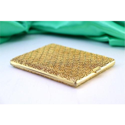 Cigarette Case in Silver Filigree with Gold Reliefs For Sale - Image 6 of 7