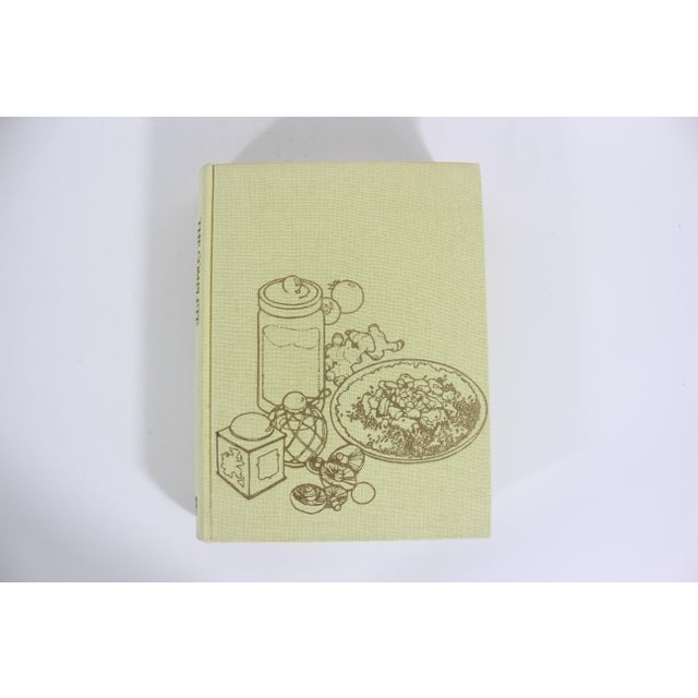 Textile 1982 the Complete Cookery Encyclopedia Cream Linen Hardcover Gold Lettering Vintage Cookbook For Sale - Image 7 of 9