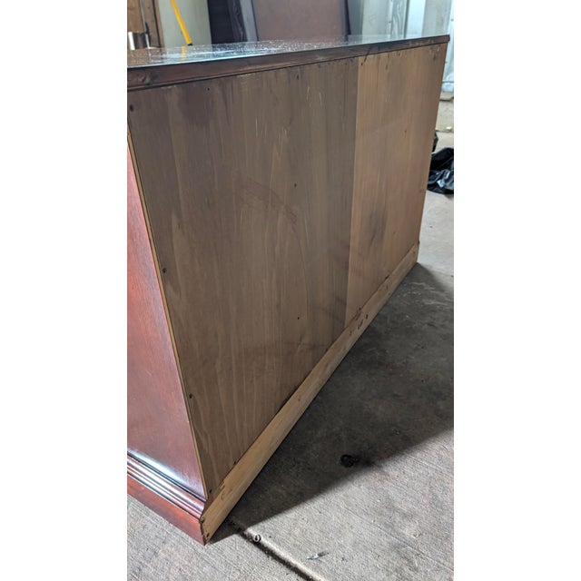 Late 20th Century Hickory Chair Historical James River Plantations Mahogany Sideboard Buffet For Sale - Image 9 of 9
