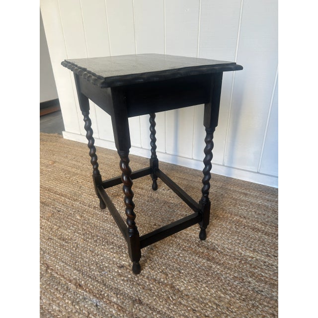 Antique English Barley Twist Side Table With Scalloped Edge For Sale - Image 4 of 9