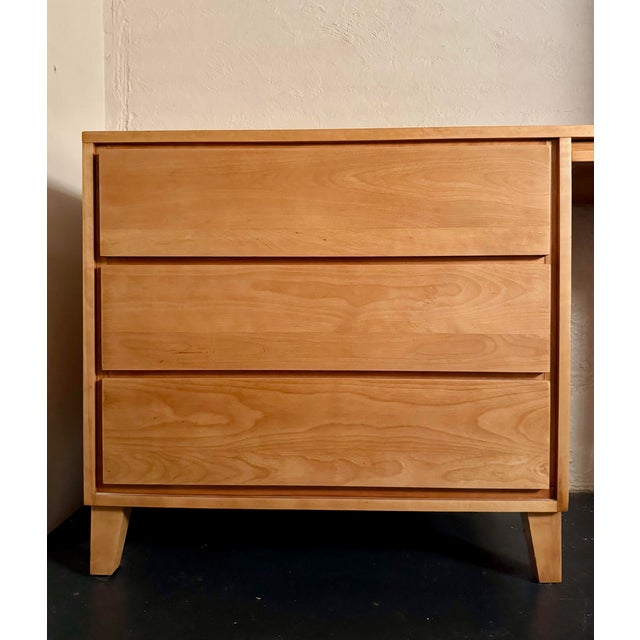 Wood 1950s Mid Century Modernmates Desk by Leslie Diamond for Conant Ball For Sale - Image 7 of 9