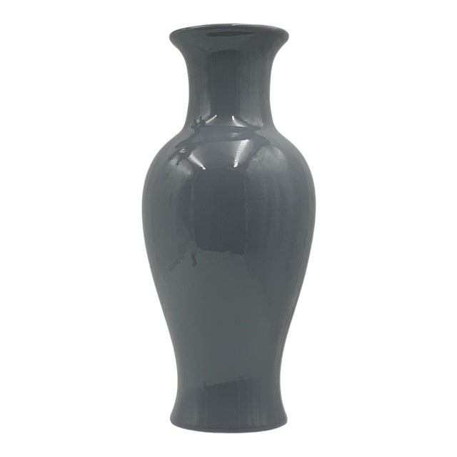 1984 Haeger #4170 American Made Gray Vase with Sticker on Base For Sale