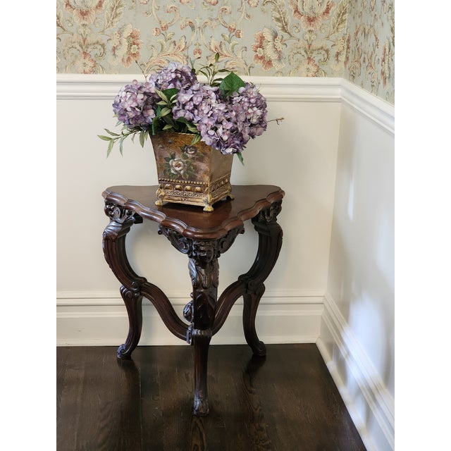 Early 20th Century Renaissance Revival Cherub Triangle Side Table Plant Stand For Sale - Image 17 of 18