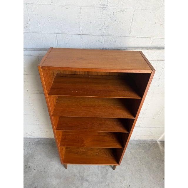 Danish Teak Bookcase Display in Style of Poul Hundevad Shelf Mid Century Modern Denmark For Sale In Los Angeles - Image 6 of 10