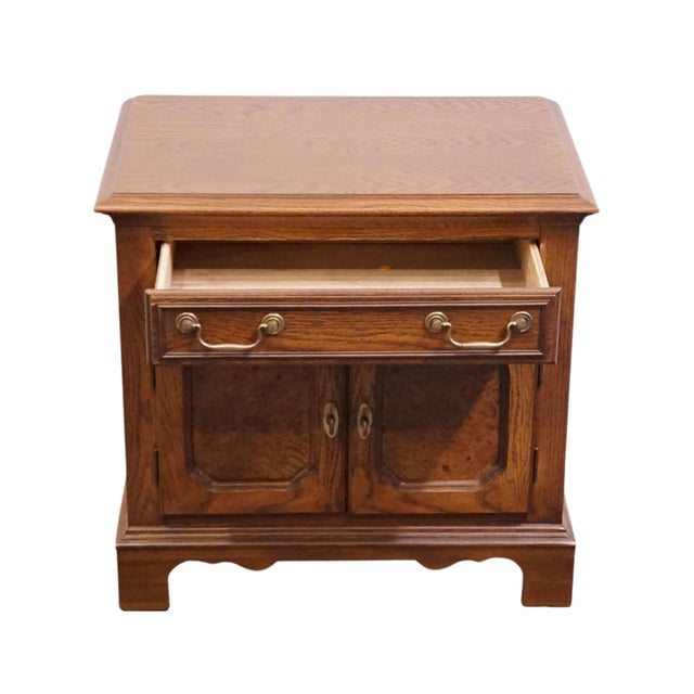 Bassett Furniture Solid Walnut Early American 26" Cabinet Nightstand 260-2060-271 For Sale In Kansas City - Image 6 of 14