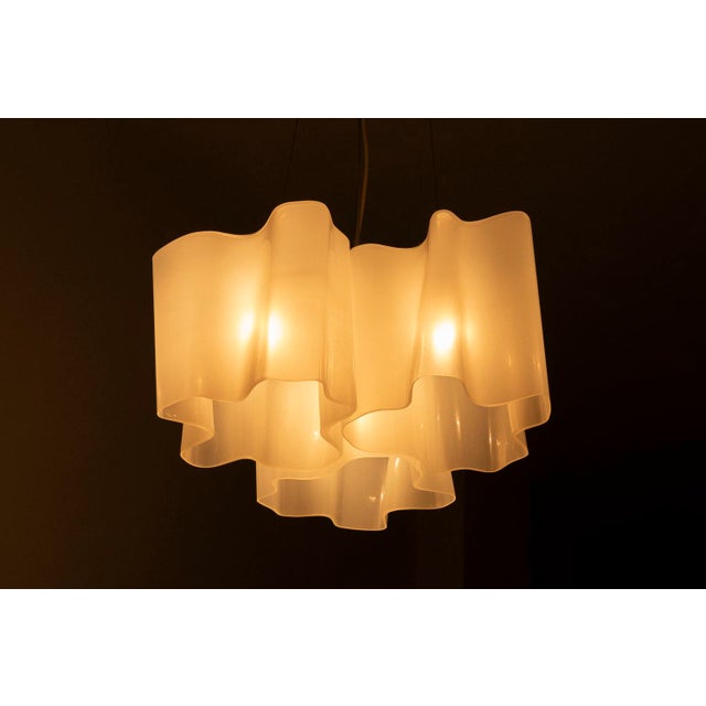 Artemide Logico Mini Pendant Lamp with 3 Glass Bodies from Artemide, 2000s For Sale - Image 4 of 10