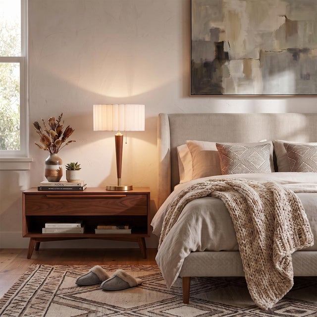 The Pasadena Scallop Table Lamp by Nova of California - Iconic Mid-Century Modern Sculptural Nightstand Statement - 16...