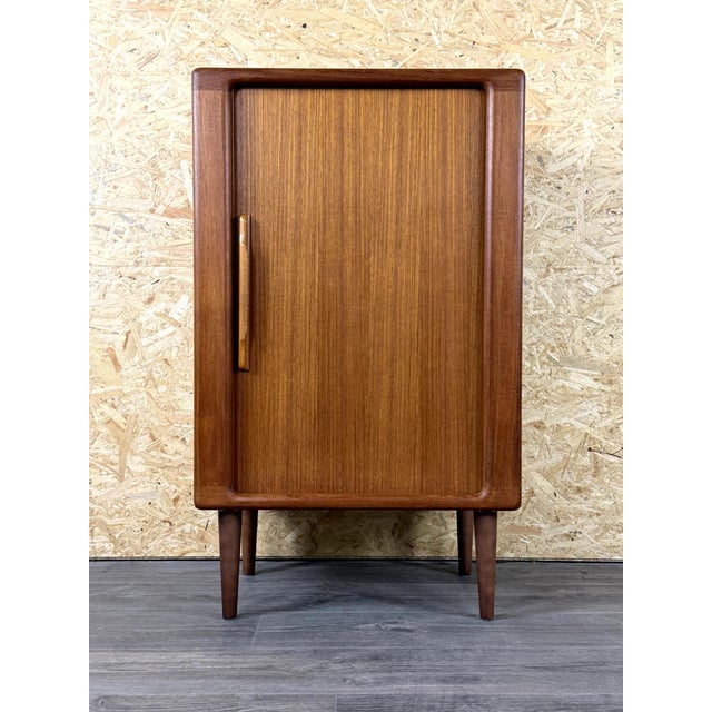 1960s/70s Teak Sideboard Credenza Cabinet Danish Modern Design Denmark 70s Item: Sideboard Manufacturer: Unknown...