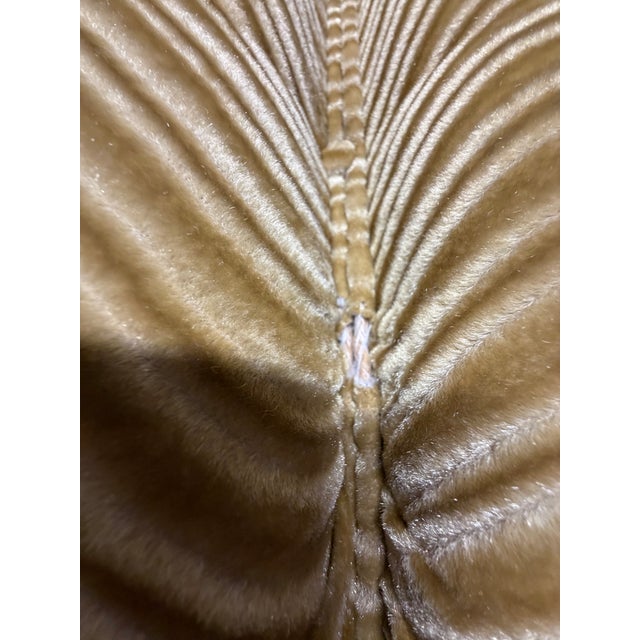 1970s Vintage Clamshell Couch Set For Sale - Image 5 of 7