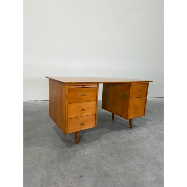 Mid-Century Modern 1960s Mid Century Paul McCobb Double Pedestal Desk For Sale - Image 3 of 10