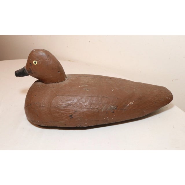 1920s Antique Hand Carved Wood Flat Bottom Folk Art Duck Decoy Bird Sculpture Statue For Sale - Image 5 of 12