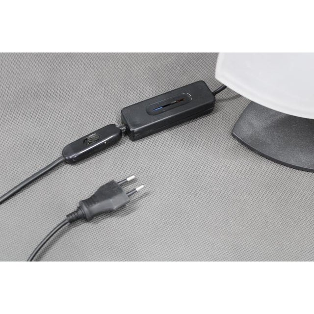 Mid-Century Italian Frosted Glass Table Lamps attributed to F. Fabbian, 1980s, Set of 2 For Sale - Image 9 of 13