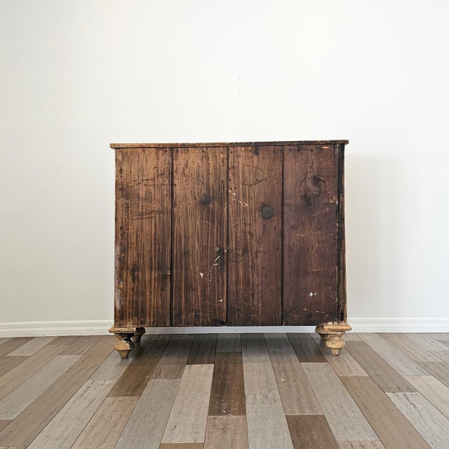 Antique English Pine Chest of Drawers / Dresser - Circa 1870 For Sale - Image 17 of 17