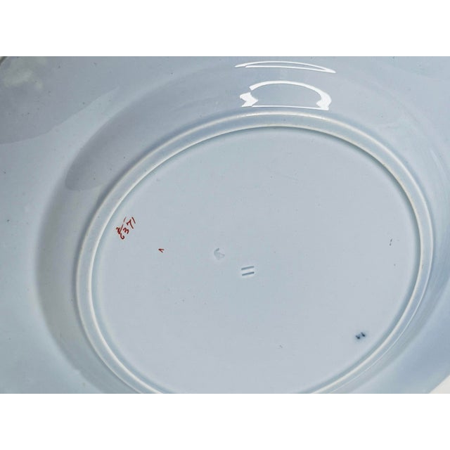 Blue C.1845 to 1850. Minton Flow Blue Imari Polychrome Dinner Plates Set of 14 For Sale - Image 8 of 9