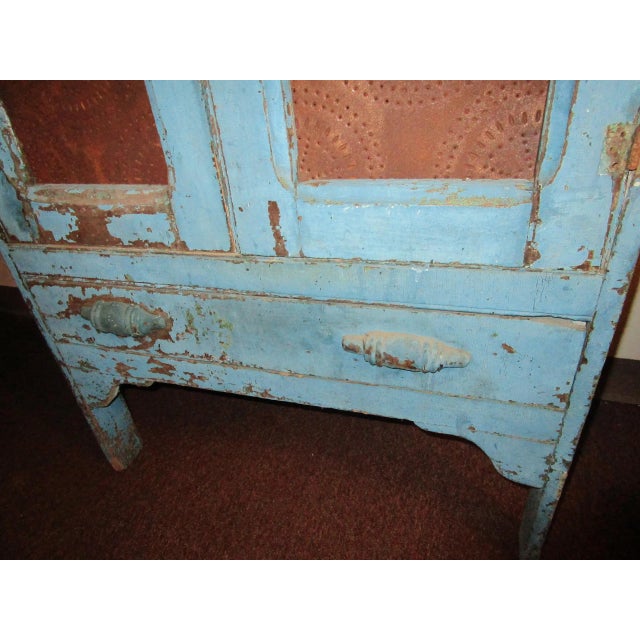 19th Century American Primitive Southern Pie Safe With Distressed Blue Paint For Sale - Image 4 of 13