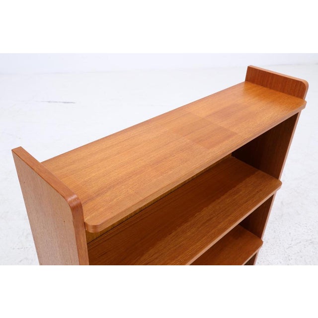 Small Vintage Teak Bookcase, 1960s For Sale - Image 6 of 11