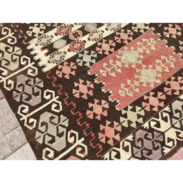 Cream Vintage Turkish Kilim Rug - 59" X 99" For Sale - Image 8 of 11