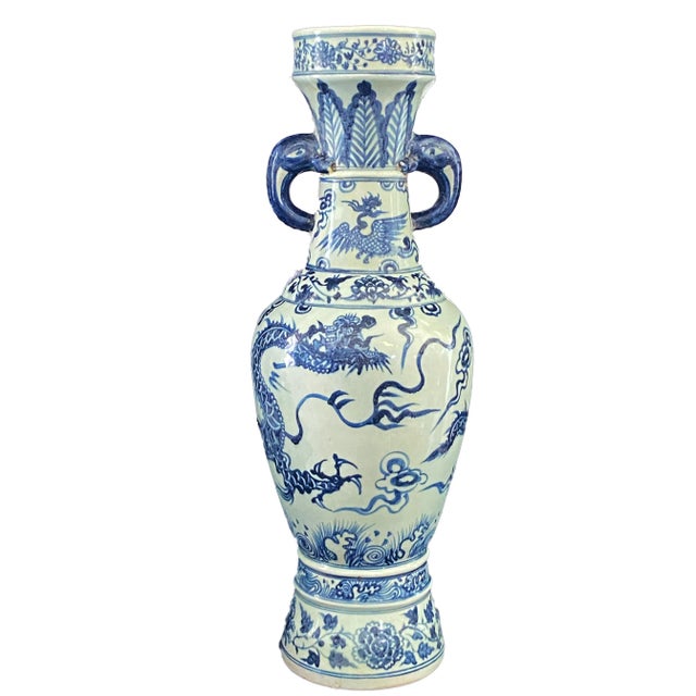 Chinoiserie Chinoiserie Yuan Dynasty Style Temple Dragon Vase For Sale - Image 3 of 9