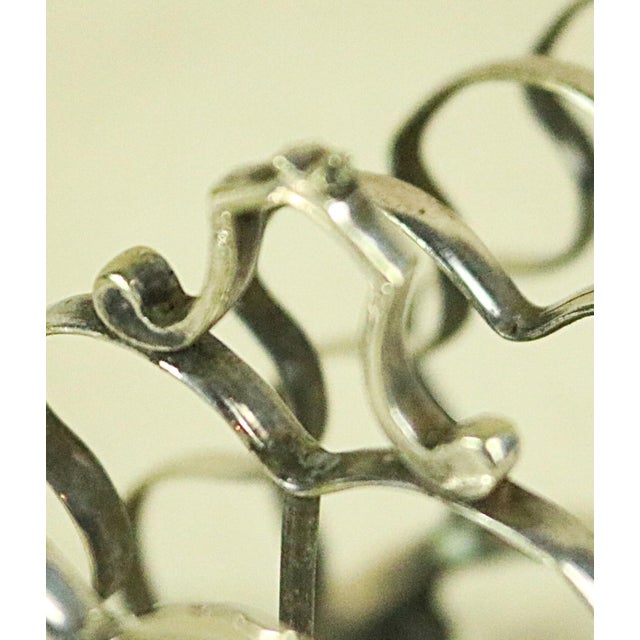 Early 20th Century English Silver Plated Toast Rack For Sale - Image 4 of 6