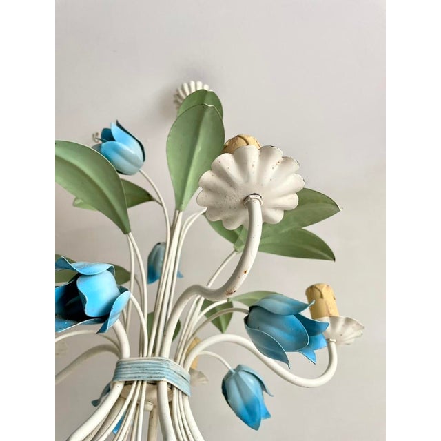 Metal French Blue Tole Tulip 5-Light Chandelier, 1960s For Sale - Image 7 of 18