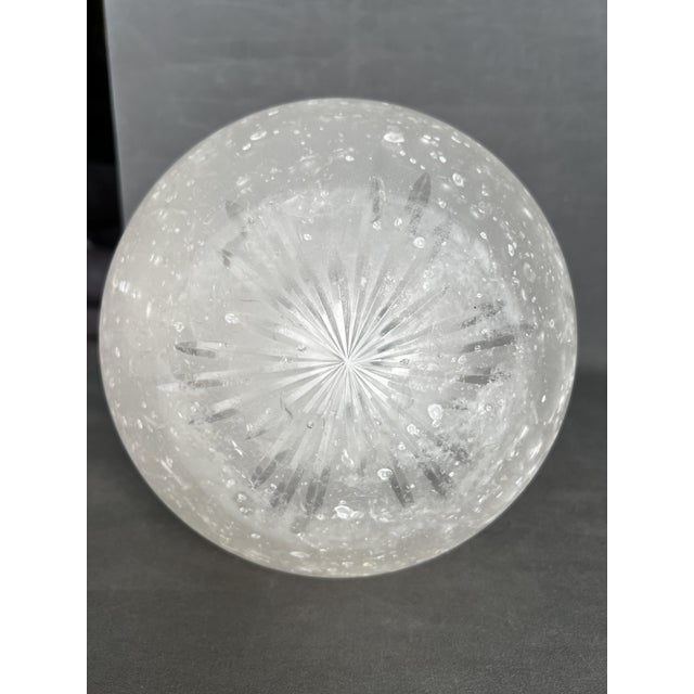Ceiling lamp attributed to Peter Behrens for Siemens. Opal glass from the 1920s. LUZETTE model. Maximum diameter: 24 cm....