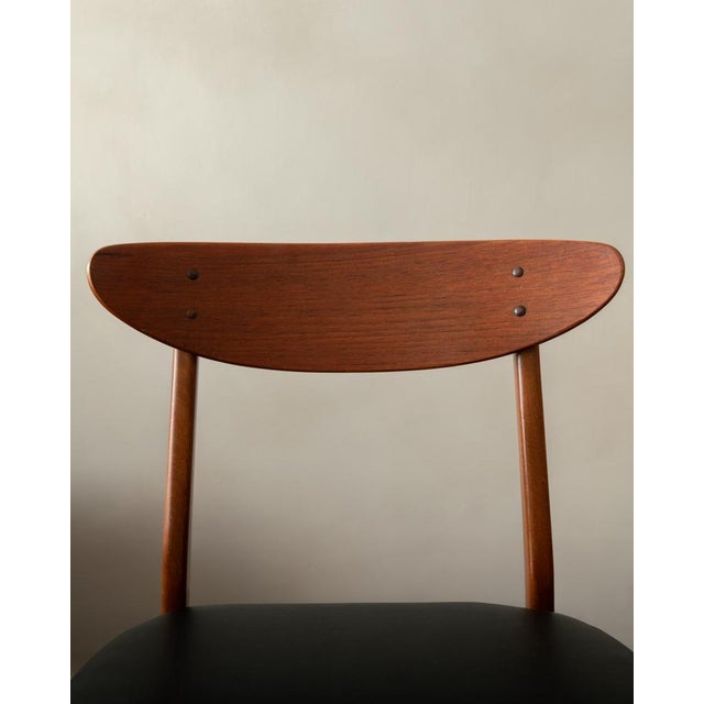 Wood Vintage Danish Dining Chairs in Teak and Black Skai, 1960s, Set of 6 For Sale - Image 7 of 18