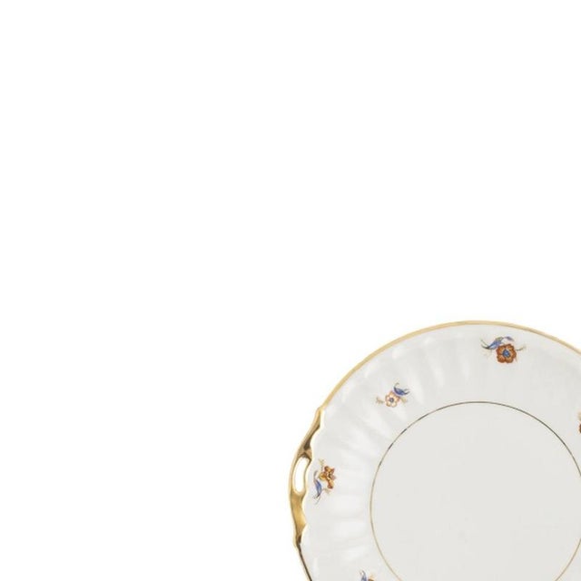 Porcelain - Vista Alegre tea and coffee service. Made of porcelain from the Vista Alegre factory in the 20th century;...