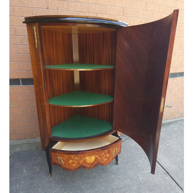 Wood Louis XV Style Marquetry and Parquetry Kingwood and Satinwood Corner Cupboard / Cabinet For Sale - Image 7 of 11