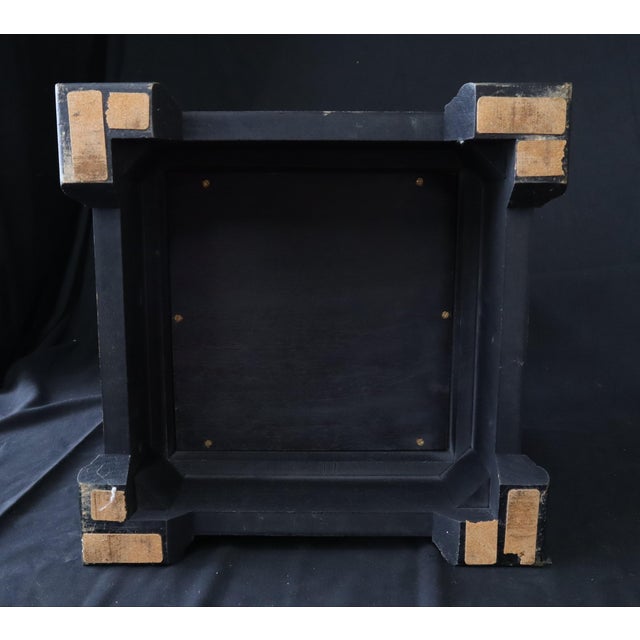 Late 19th Century English Faux Tortoiseshell and Silver-Mounted Tantalus With Four Large Decanters For Sale - Image 15 of 18