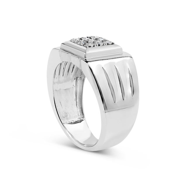 Haus of Brilliance .925 Sterling Silver Diamond Accent Miracle-Set 9 Stone Ridged Band Gentlemen's Fashion Ring (I-J Color, I3 Clarity) - Size 11 For Sale - Image 4 of 7