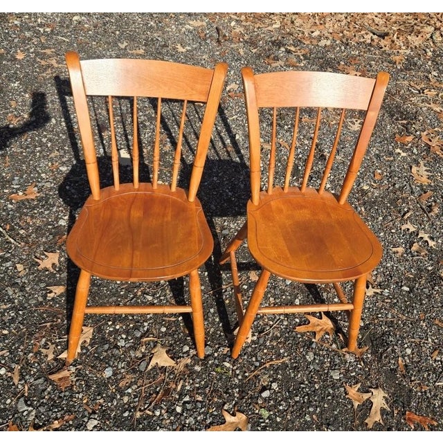 Late 20th Century Solid Wood Traditional Nichols and Stone Wooden Chairs and Amesbury Chair Dining Table For Sale - Image 6 of 14