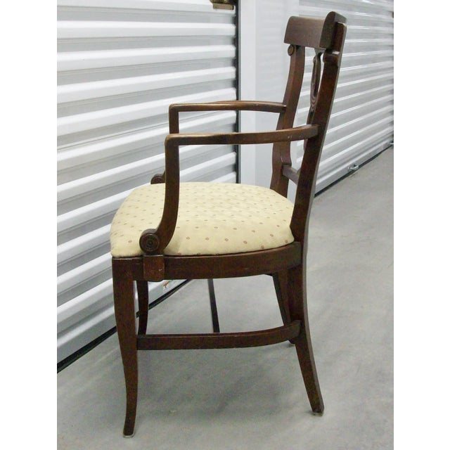 French Late 20th Century Federal Rway Northern Furniture Arm Chippendale Style Dining Chair For Sale - Image 3 of 8