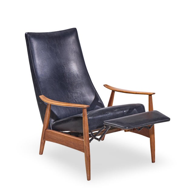Milo Baughman for James Mid Century Walnut Recliner Lounge Chair For Sale - Image 11 of 11