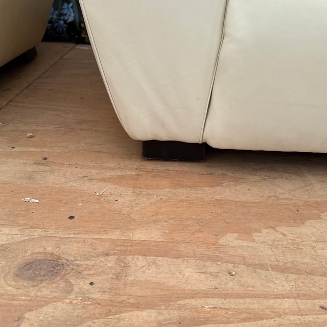 Pair of Vintage White Leather Ralph Lauren Club Chairs For Sale - Image 9 of 11