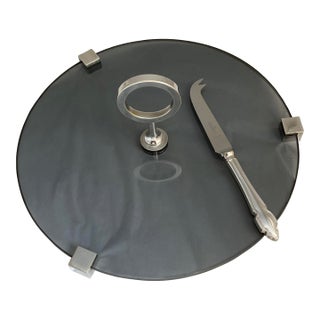 Round Plateau À Fromage - Cheese Tray/Board With Silver Cheese Knife. For Sale