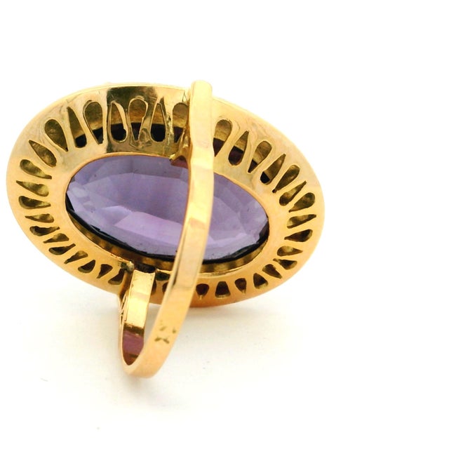 Vintage Italian Jumbo Amethyst Cocktail Ring in 14k Gold, 20 Carats, Size 7.75 For Sale - Image 10 of 13