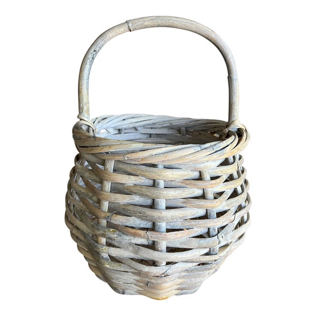 Circa 1980 Cottage Chic Whitewashed Split Rattan Circular Market Basket, Philippines For Sale