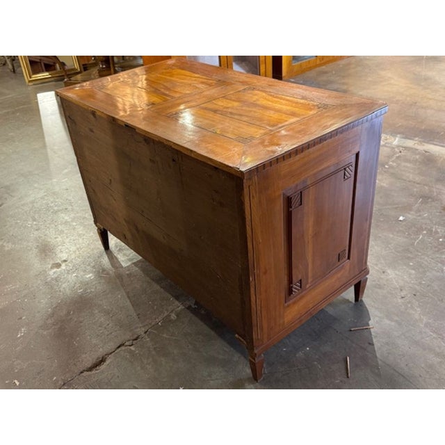 19th Century Italian Neo-Classical Walnut Commode For Sale In Dallas - Image 6 of 7