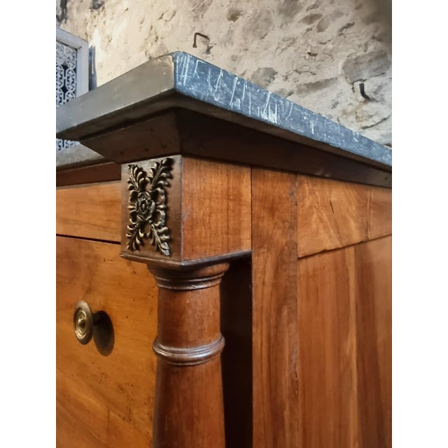 Antique Chest of Drawers in Walnut and Oak with Marble Top, France, 1820-1850 For Sale - Image 14 of 18