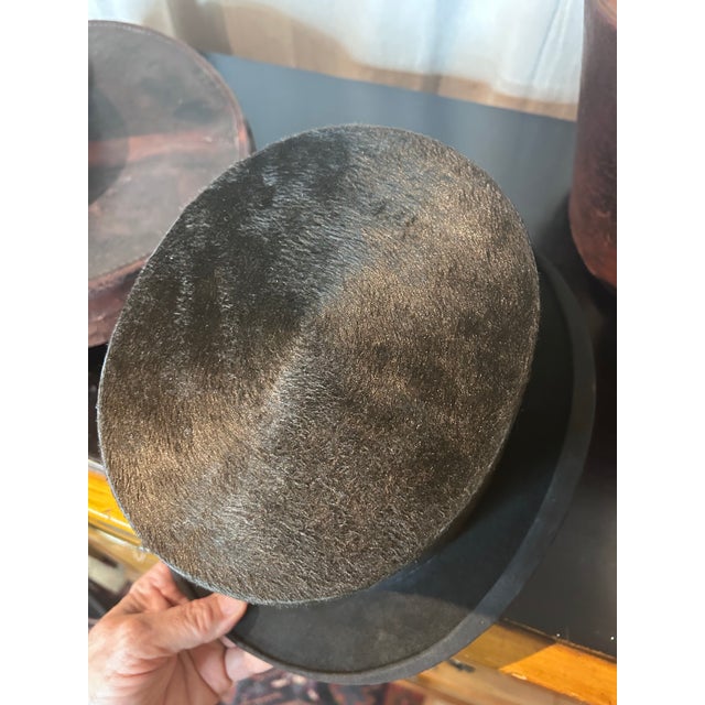 Antique Victorian Beaver and Silk Top Hat in Original Leather Case For Sale - Image 9 of 10