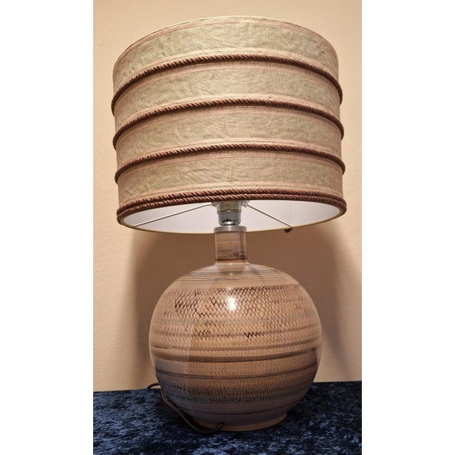 Vintage Table Lamp with Painted Ceramic Base and Handmade Fabric Shade by Grandi for Lamplove For Sale - Image 6 of 10