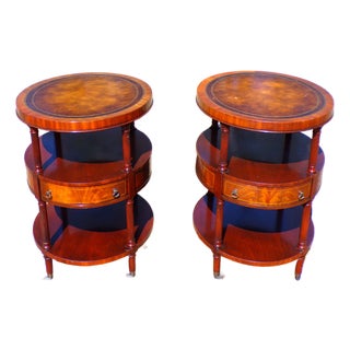 Vintage Pair Weiman Heirloom Mahogany Leather Top Oval Lamp Tables For Sale