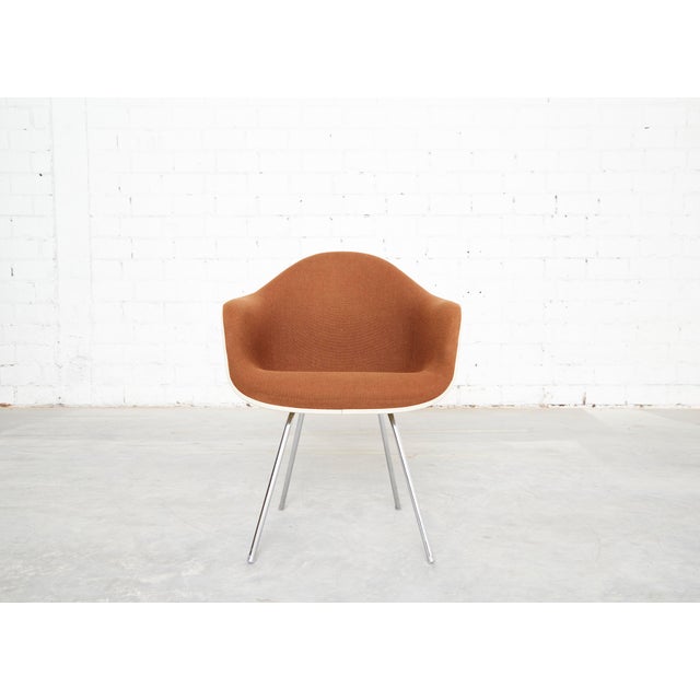 Ivory Off-White Dax Fiberglass Chair by Charles & Ray Eames for Vitra, 1990s, Set of 2 For Sale - Image 8 of 18