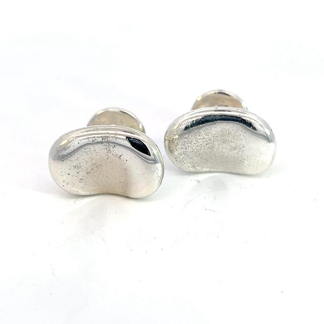 1990s Pair of Tiffany & Co Cufflinks By Elsa Peretti Sterling Silver Estate For Sale In New York - Image 6 of 6