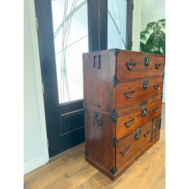 Japanese Antique Japanese Meiji Period Keyaki Two-Piece Stacking Tansu Chest With Hidden Drawers & Original Key For Sale - Image 3 of 15